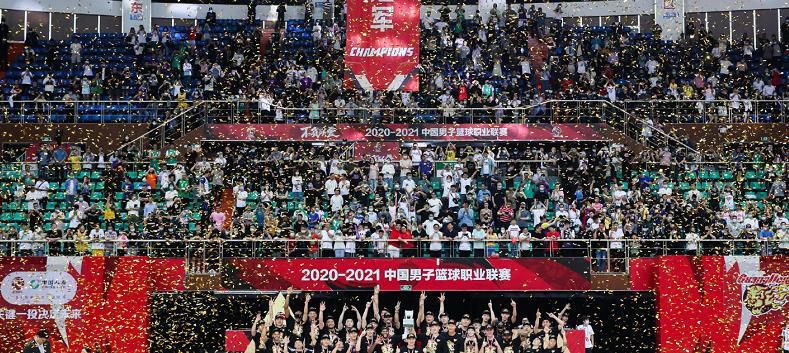 “我在前10分钟放松下来，然后把握住机会取得进球。
